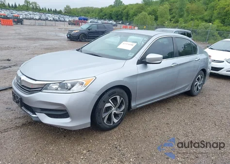 2017 Honda Accord Lx z USA, uszkodzony, nr VIN 1HGCR2F34HA279296